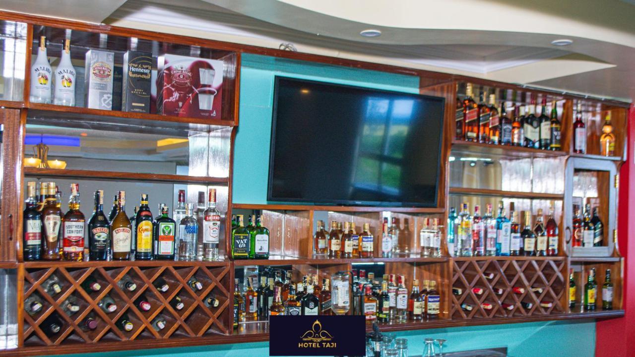 Hotel Taji نانيوكي المظهر الخارجي الصورة