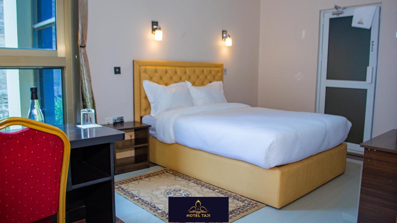 Hotel Taji نانيوكي المظهر الخارجي الصورة
