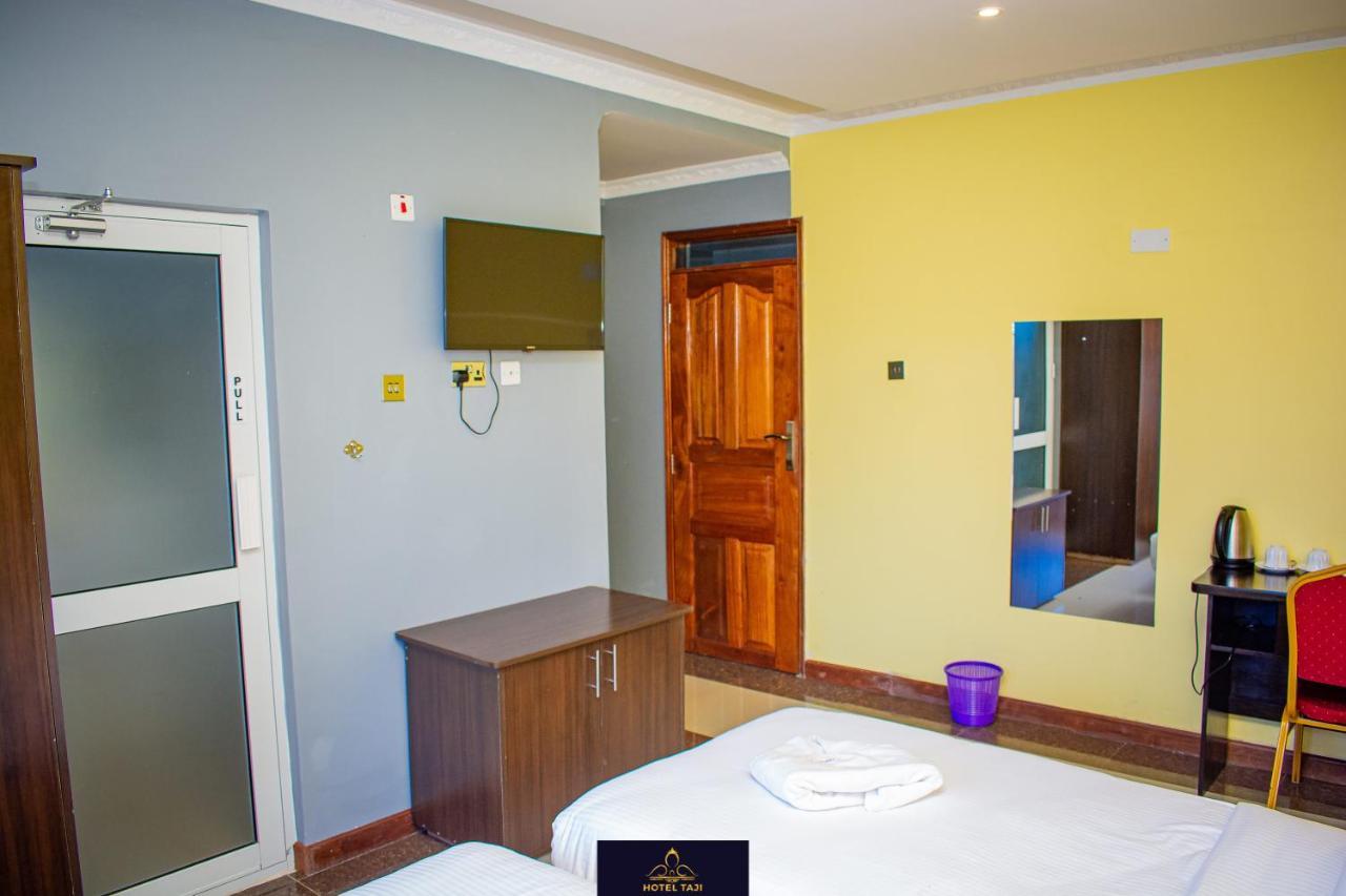 Hotel Taji نانيوكي المظهر الخارجي الصورة