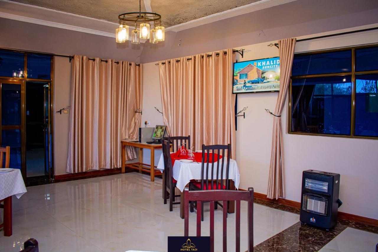 Hotel Taji نانيوكي المظهر الخارجي الصورة