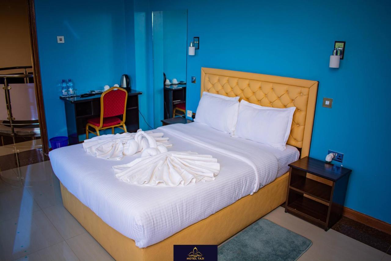 Hotel Taji نانيوكي المظهر الخارجي الصورة