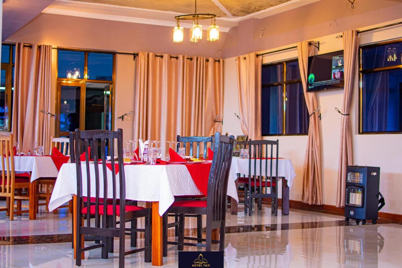 Hotel Taji نانيوكي المظهر الخارجي الصورة